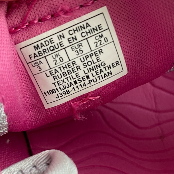 TEVA Pink and Gray Girls Shoes 3 - Picture 9 of 14